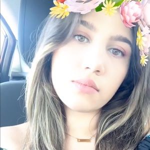 Meet your Posher, Astrid